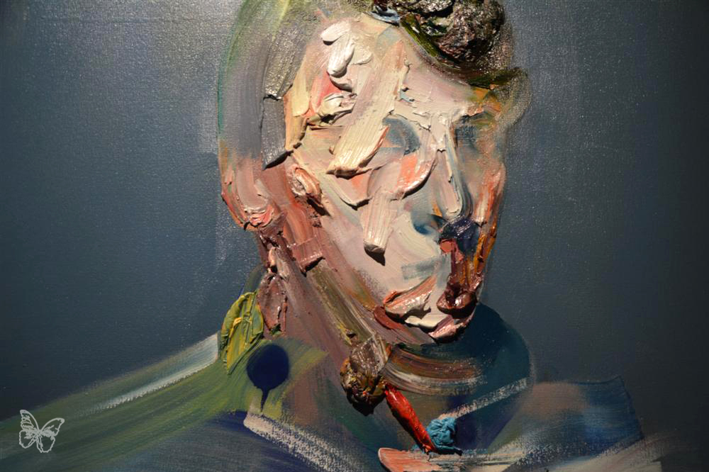 南非艺术家ryanhewett展出了一系列富有表现力的半抽象肖像画