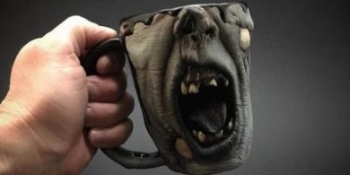 非常逼真的僵尸咖啡杯，讓你只敢看不敢用！