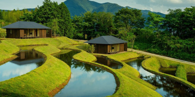 隈研吾設計的溫泉酒店散布在水稻梯田的相關圖片