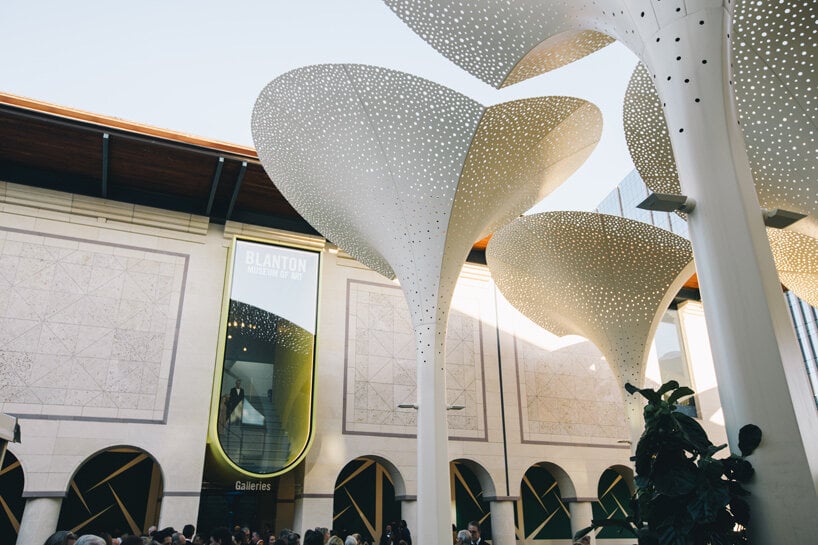 Snøhetta在布兰顿艺术博物馆打造花瓣装置欢迎游客