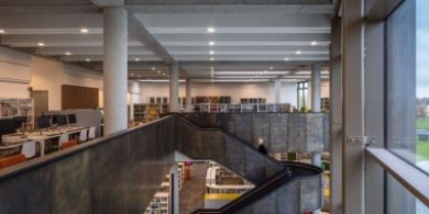 重構(gòu)石涂層下的公共建筑美學(xué)