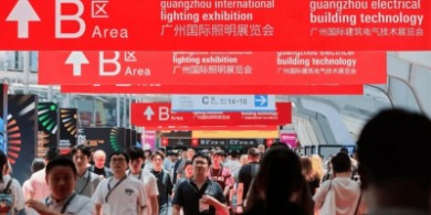 顛覆傳統 重塑行業新風口：智謀紀AI照明2025年廣州光亞展圓滿收