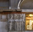 AD Classics: 奥利维蒂展厅 / Carlo Scarpa