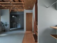 大井町之家 / ROOVICE