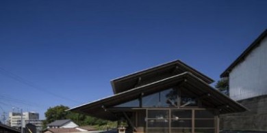 ?；灵g / Tezuka Architects