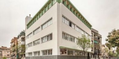 圣尤拉利亞學校改造設計：應對三重挑戰的工業化系統方案