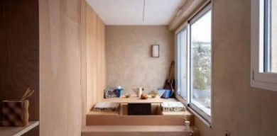 極簡巴黎工作室公寓重新設(shè)計(jì)成舒適、實(shí)用的繭居空間