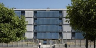 6500㎡住宅開發的合規設計：Villa de Vallecas 地塊東西端差異化