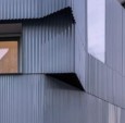 重塑空间流动：小型城市房屋的结构与动线设